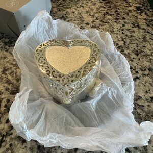 Silver Heart shaped jewelry box